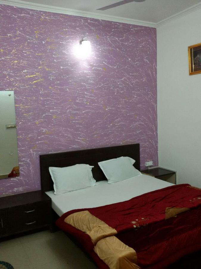 Hotel Aashiyana Agra  Εξωτερικό φωτογραφία